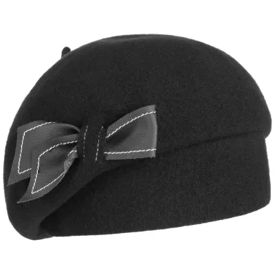 Black Lady Laine Barascon Beret - Traclet Reference: 10750 | Traclet Hat Shop