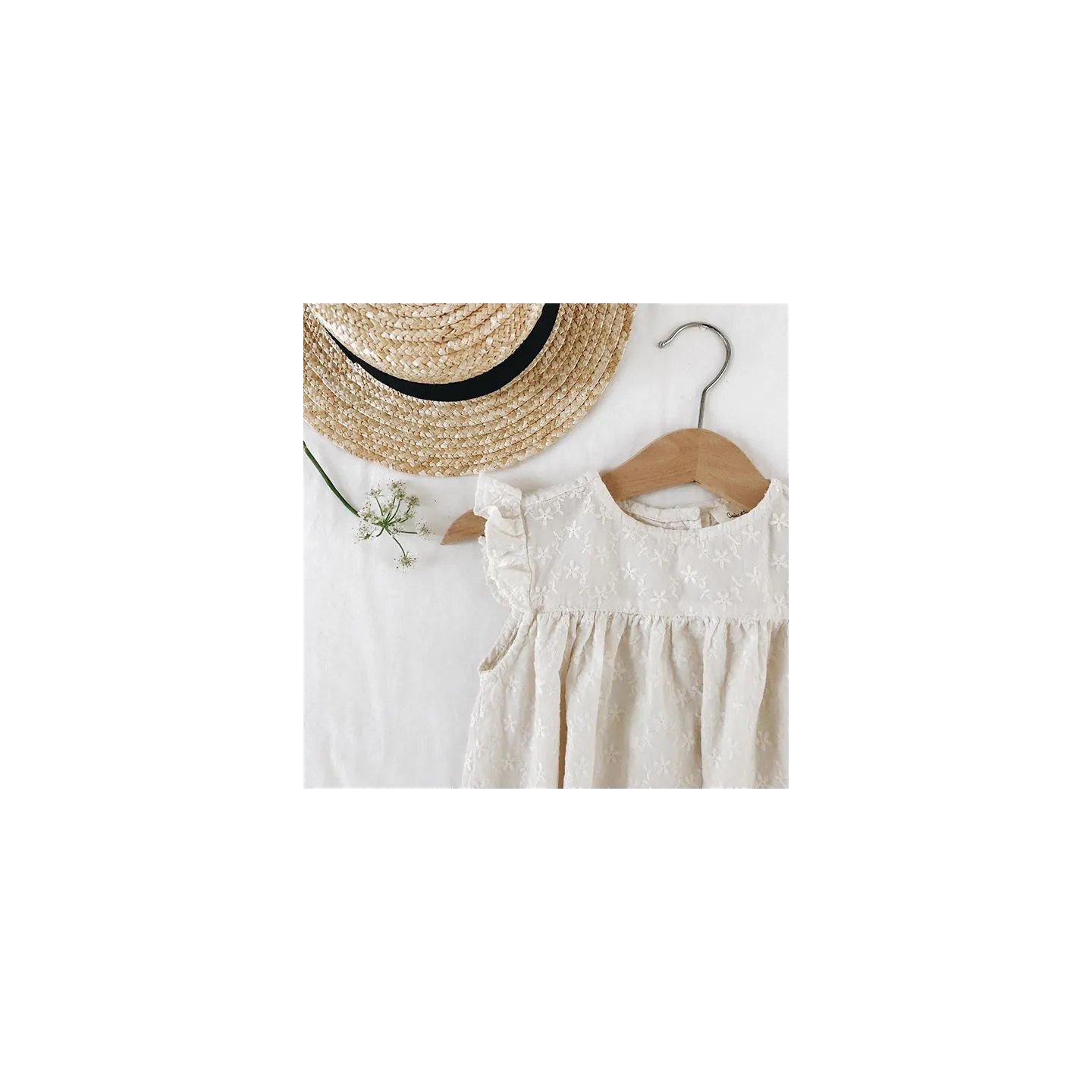 boater with outfit