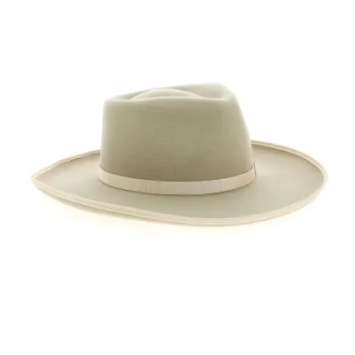 White card Traclet Brittoli hat Reference: 11019 | Traclet Hat Shop