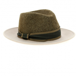 Beige and brown louvre felt hat