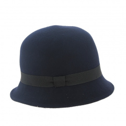 Taffta bell hat