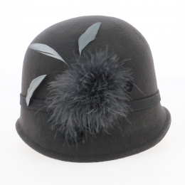 1930s cloche hat
