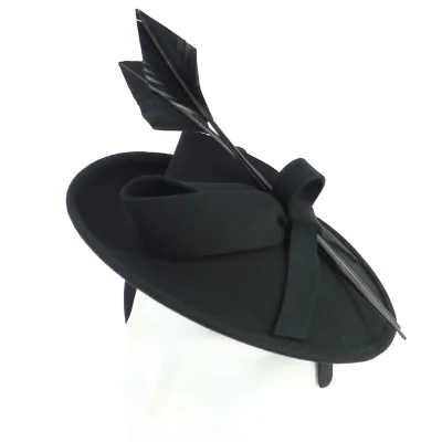 Bibi Hat - Zita Felt Headband Black - Traclet, ceremonial with black feathers Reference: 3411 | Traclet Hatters