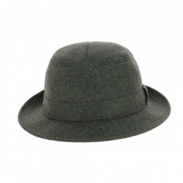 Berlin hat in wool