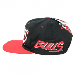 Flat Brim Bulls League NBA Cap Black & Red - New Era