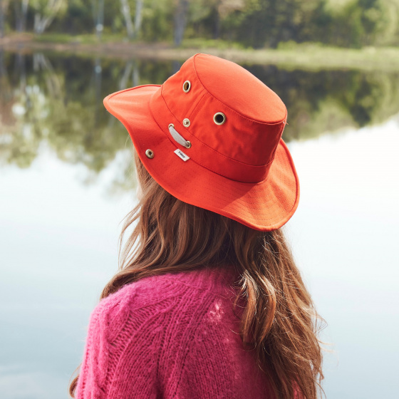 Le chapeau Tilley T3 orange