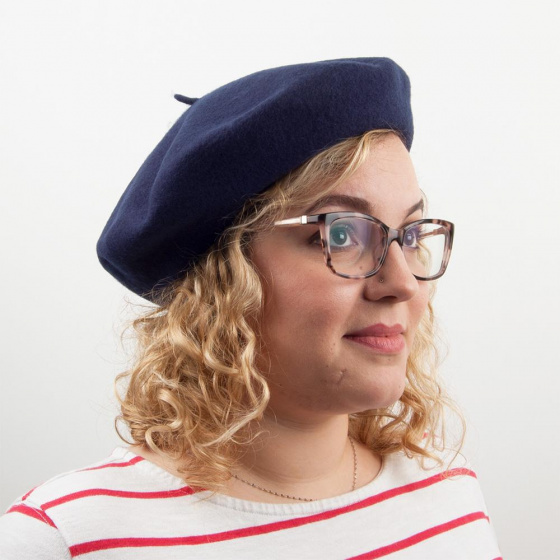 Trendy navy beret Flora Laine Trendy navy beret Flora Laine