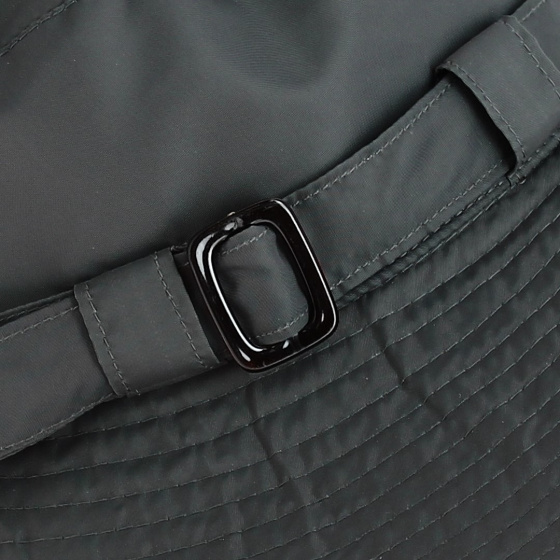 Wide-brimmed khaki rain hat