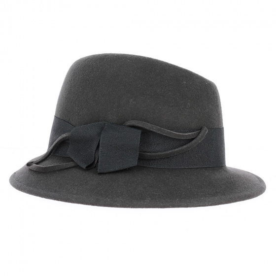 Cloche hat sheet felt wool grey side- Traclet