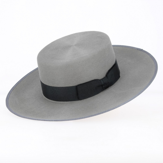 Cordobes Hat Grey Felt Hair with bow