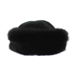 Women's fur hat