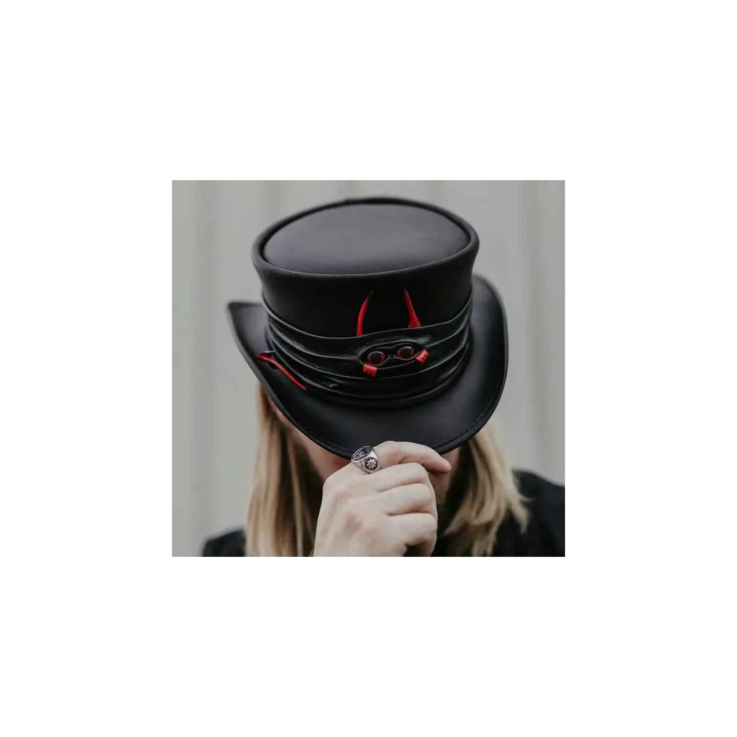 Chapeau Haut de Forme Marlow Cuir Noir - Head'n Home Reference : 17287| Chapellerie Traclet