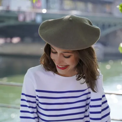 CLASSIC TAUPE BERET